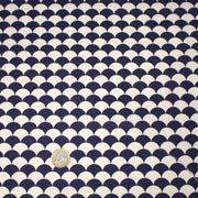 Tissu cotonnade motif japonais écailles KIKKO – Bleu indigo & écru - TissusPapi.com