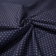 Tissu cotonnade motif japonais KA - KASURI, aux fines croix écrues, fond bleu indigo - TissusPapi.com