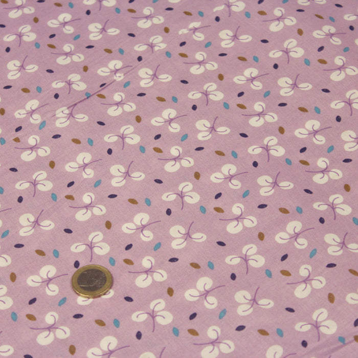 Tissu de coton mauve aux fleurs blanches - OEKO-TEX