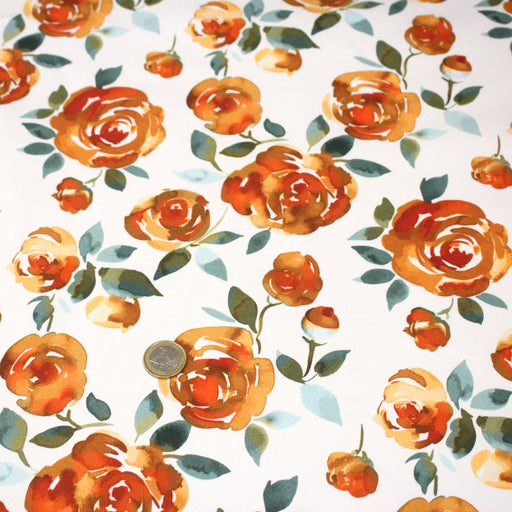 Tissu gabardine coton imprimée blanc aux roses oranges façon aquarelle - TissusPapi.com