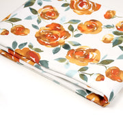 Tissu gabardine coton imprimée blanc aux roses oranges façon aquarelle - TissusPapi.com