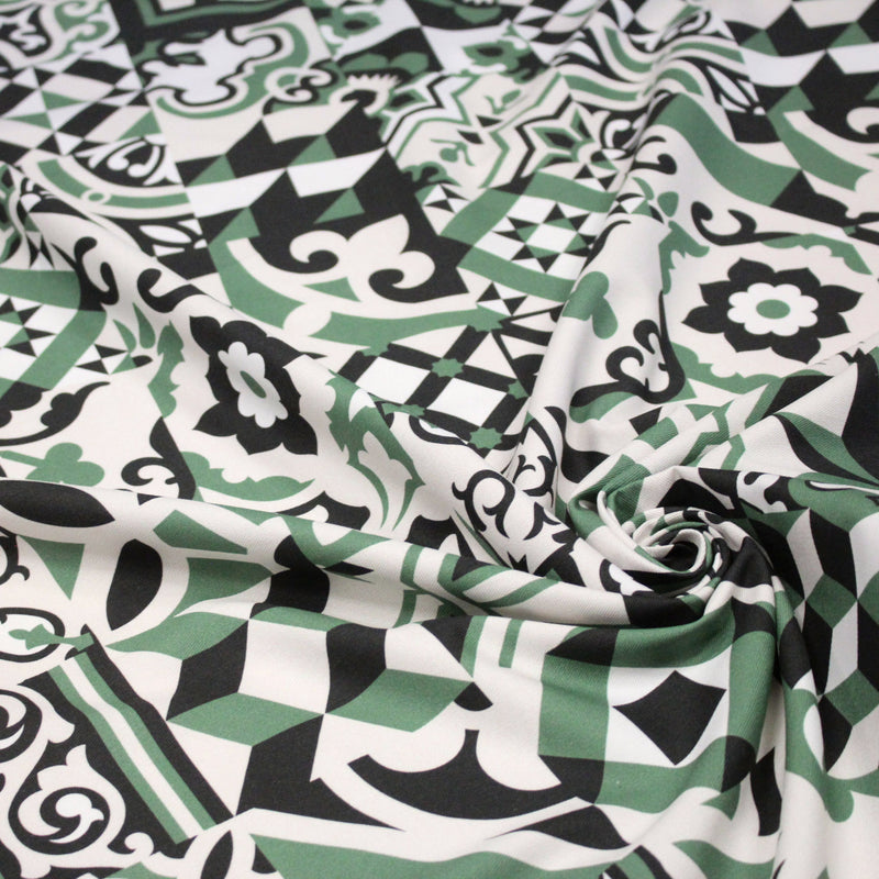 Tissu gabardine coton imprimée motif carreaux de faïence azulejos modernes, trois couleurs dispos - STANDARD 100 OEKO - TEX - TissusPapi.com