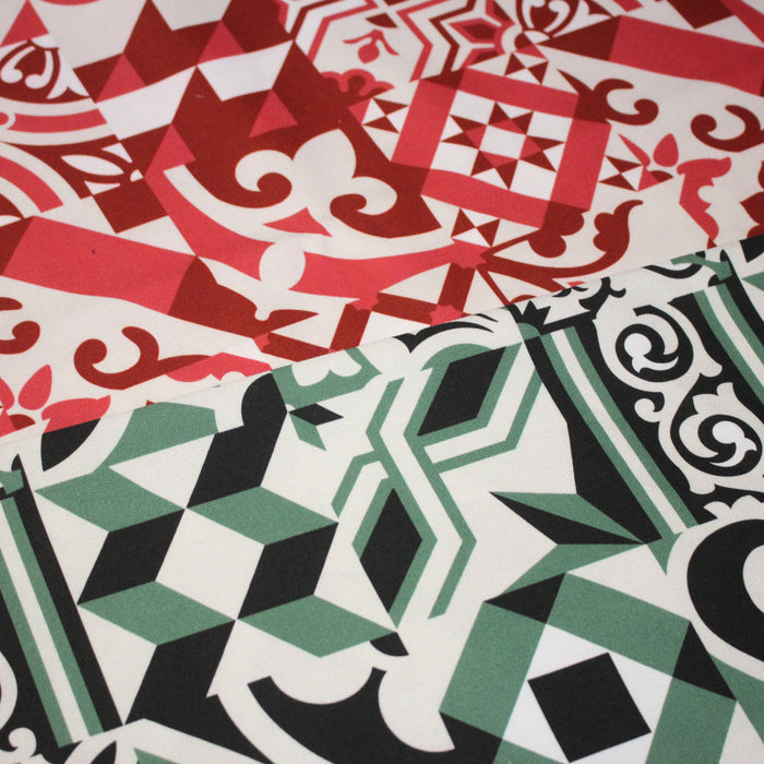 Tissu gabardine coton imprimée motif carreaux de faïence azulejos modernes, trois couleurs dispos - STANDARD 100 OEKO - TEX - TissusPapi.com