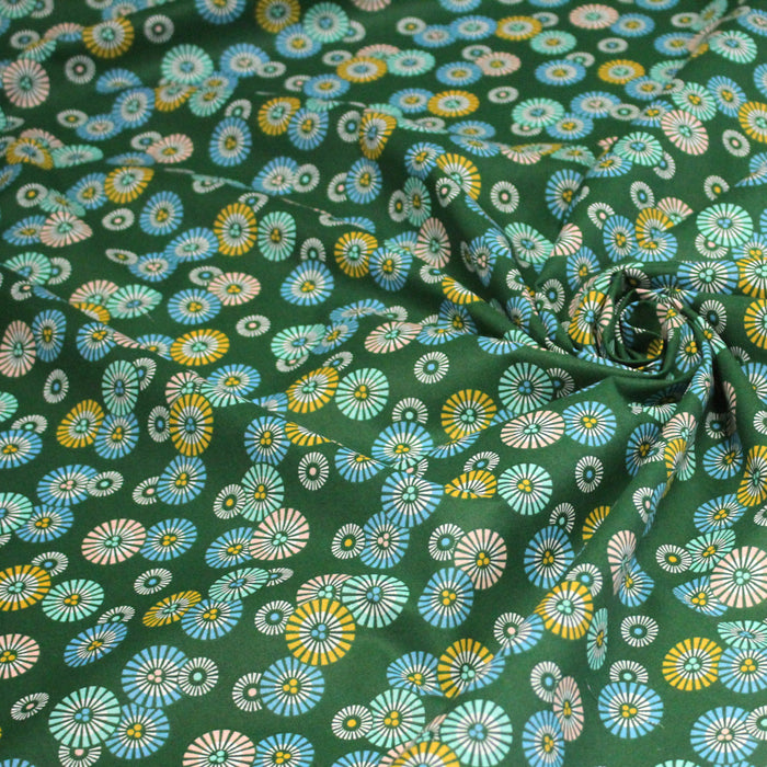 Tissu coton aux soleils ASAHI, motif traditionnel japonais, tons vert prairie - OEKO-TEX