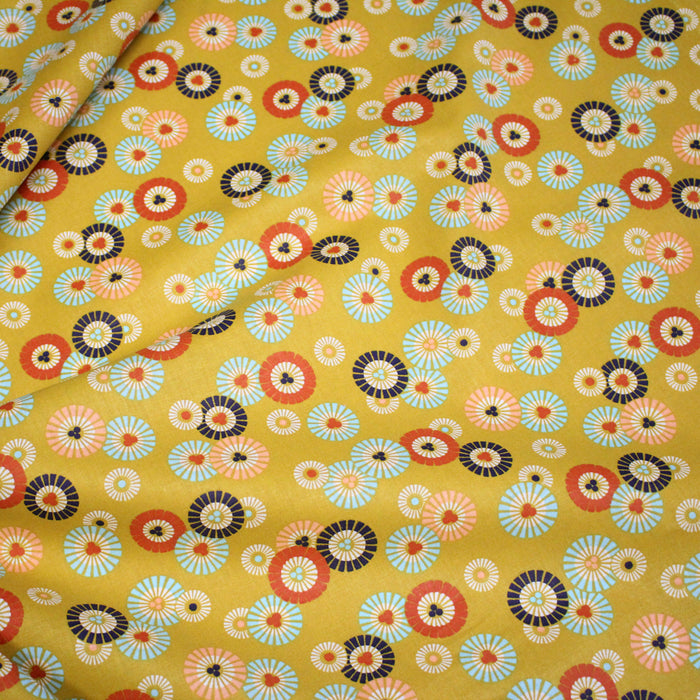 Tissu coton aux soleils ASAHI, motif traditionnel japonais, tons jaune moutarde - OEKO-TEX