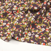 Tissu viscose fluide au feuillage abstrait vert & violet, taches écrues et oranges - OEKO-TEX STANDARD 100 - TissusPapi.com