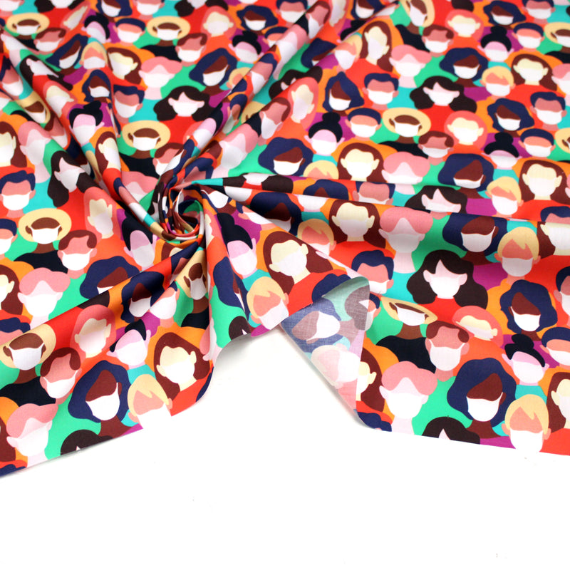 Tissu cotonnade LES HÉROS MASQUÉS, les soignants masqués aux couleurs pop