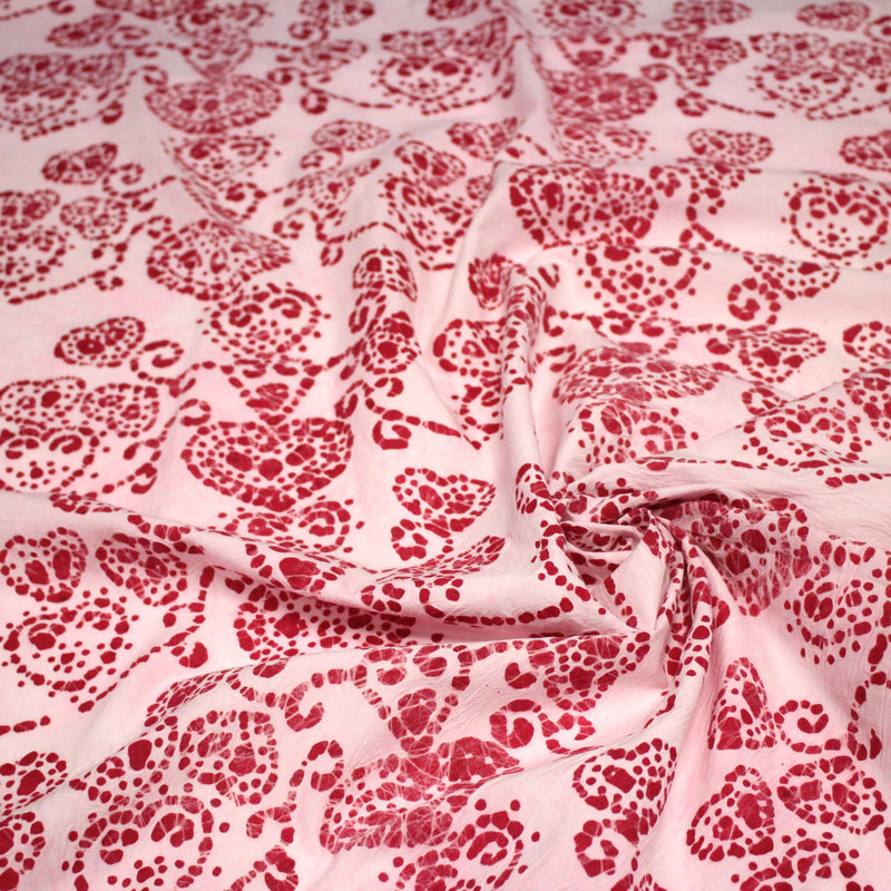 Tissu coton block print rose pâle aux coeurs roses rouges - MADE IN INDIA - TissusPapi.com