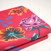 Tissu gabardine coton imprimée motif fleuri, fond fuchsia - OEKO - TEX - STUDIO ALBERTUS - TissusPapi.com
