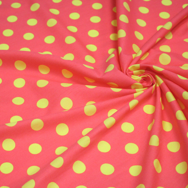 Tissu popeline de coton rose à pois jaunes 18mm - COLLECTION POLKA DOT - TissusPapi.com