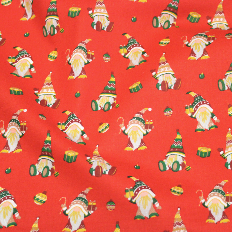 Tissu cotonnade de NOËL, Gnomes & lutins, fond rouge - OEKO-TEX STANDARD 100