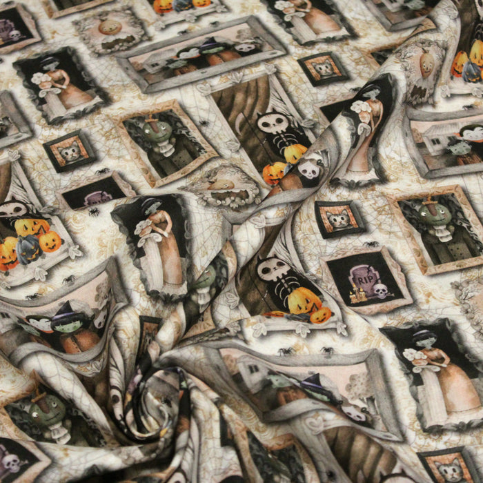 Tissu de coton Les portrais de la famille Addams - Collection Halloween - OEKO-TEX®