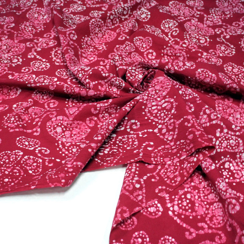 Tissu coton block rose rouge aux coeurs blancs et roses - MADE IN INDIA - TissusPapi.com