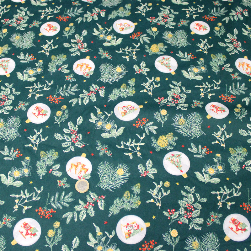 Tissu cotonnade de NOËL - Houx & boules de Noël, fond vert - OEKO-TEX STANDARD 100