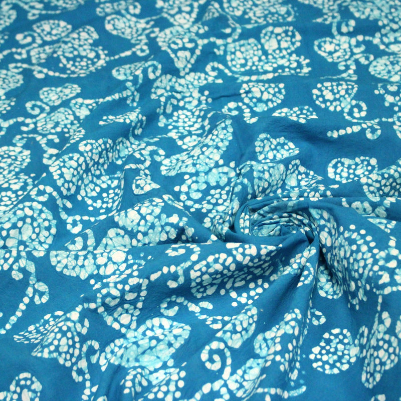 Tissu coton block bleu turquoise aux coeurs blancs et bleus - MADE IN INDIA - TissusPapi.com