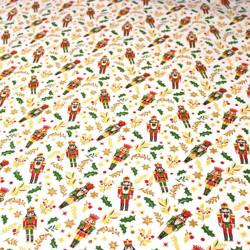 Tissu cotonnade de NOËL, Casse-noisettes, houx et feuillages ocres, fond blanc - OEKO-TEX STANDARD 100