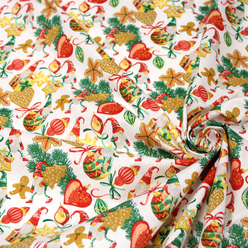 Tissu cotonnade de NOËL – Gnomes et douceurs de fête, fond blanc - OEKO-TEX STANDARD 100