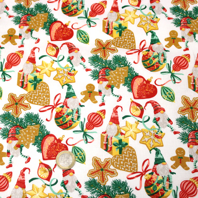Tissu cotonnade de NOËL – Gnomes et douceurs de fête, fond blanc - OEKO-TEX STANDARD 100
