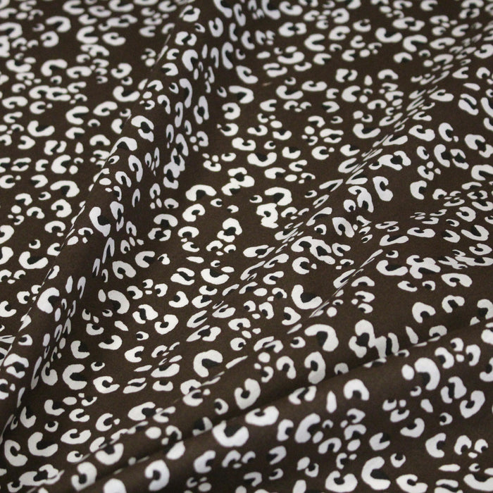 Tissu cotonnade LEOPARD, chocolat aux taches noires et blanches - OEKO-TEX