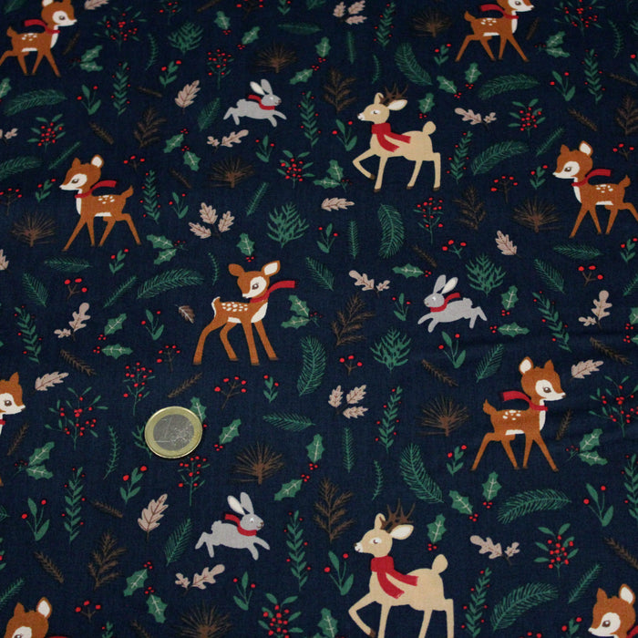 Tissu de coton de Noël bleu marine aux faons Bambi, lapins, rennes et feuilles de houx - COLLECTION NOËL - OEKO-TEX