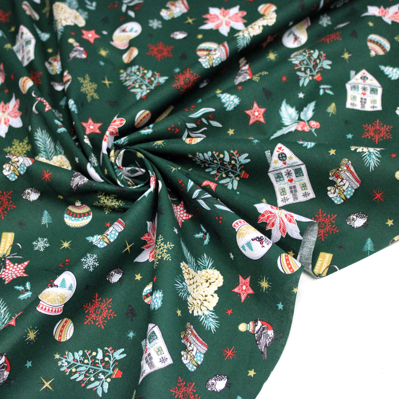 Tissu cotonnade de NOËL – Les beaux objets de Noël, fond vert sapin - OEKO-TEX STANDARD 100