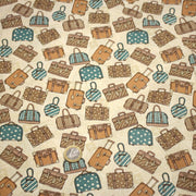 Tissu popeline coton, les valises vintage, tons ocres & bleus, fond écru - Collection VOYAGE - TissusPapi.com