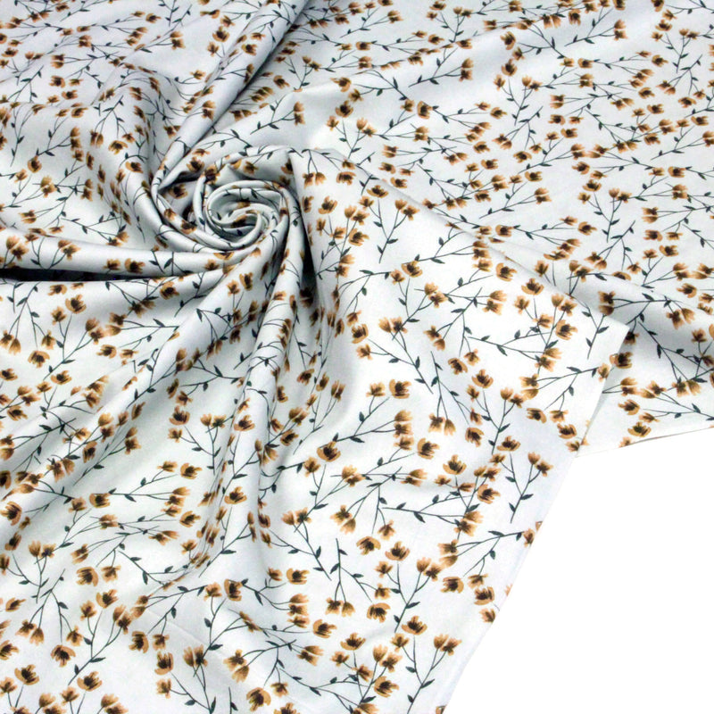Tissu popeline coton, bleu ciel aux fines fleurs ocre et tiges vertes - Collection britannique - TissusPapi.com