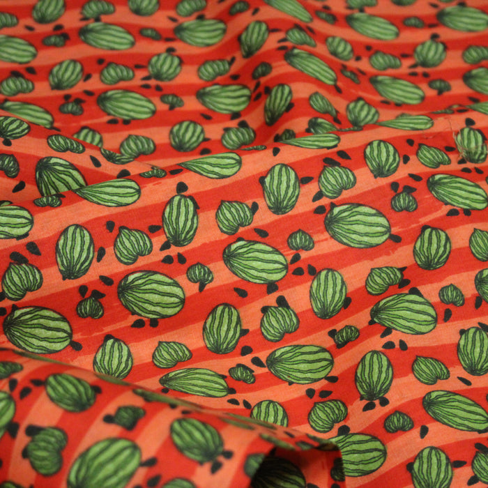 Tissu popeline coton rayures rouges & corail, petites pastèques vertes, collection SICILIA - TissusPapi.com