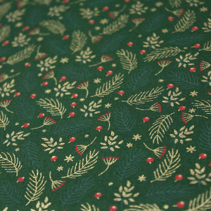 Tissu de coton de Noël vert aux fines branches et fleurs dorées, rouges et vertes - COLLECTION NOËL - OEKO-TEX