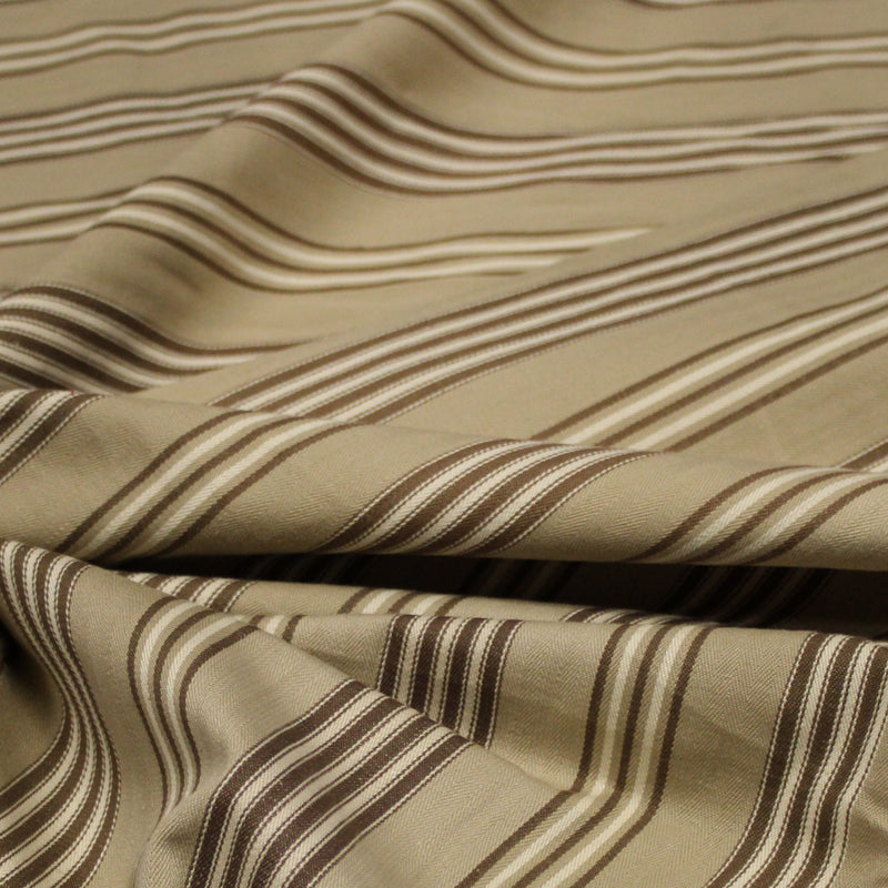 Tissu toile à matelas coton CAMARET aux 4 rayures marron et écrues, fond sable