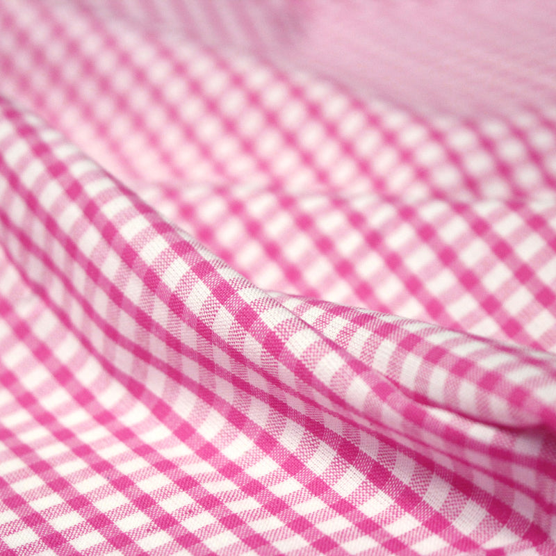 Tissu cotonnade blanc aux carreaux roses - TissusPapi.com