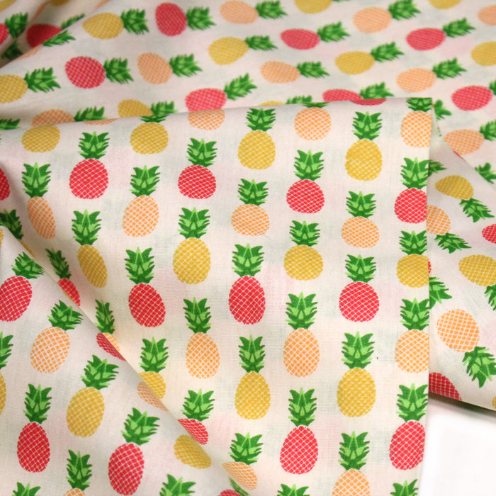 Tissu popeline coton Les ananas jaunes oranges rouges, collection SICILIA - TissusPapi.com