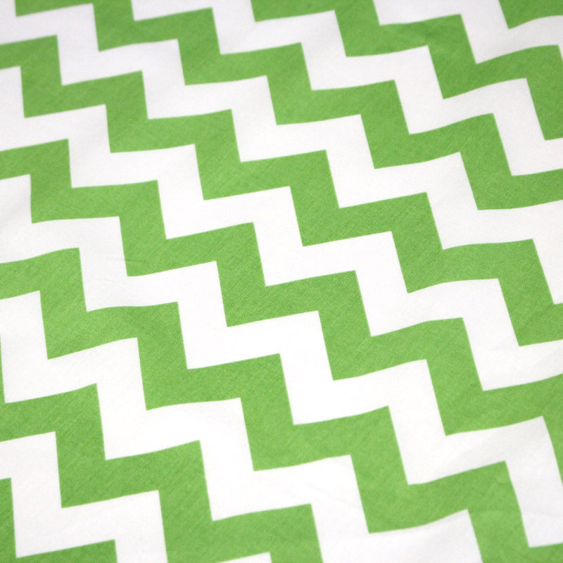 Tissu cotonnade, chevrons verts et blancs - TissusPapi.com