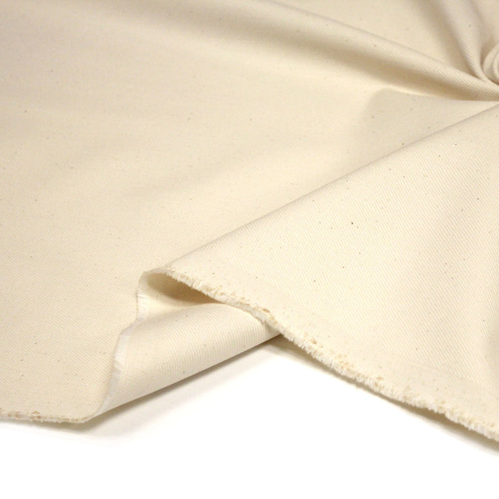 Tissu Gabardine de coton élasthanne écru uni - Fabrication italienne