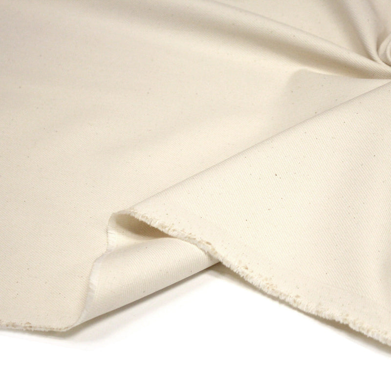 Tissu Gabardine coton élasthanne écru uni - Fabrication italienne - TissusPapi.com