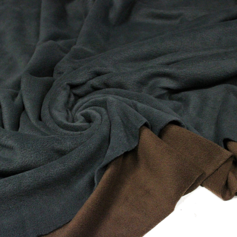Tissu Polaire : doux et chaud, de nombreuses couleurs disponibles ! - ON DESTOCKE ! - TissusPapi.com