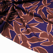 Tissu Viscose fluide KERA, aux fleurs marron chocolat et bleu marine - OEKO - TEX - TissusPapi.com