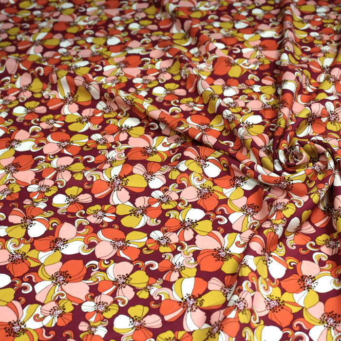Tissu viscose fluide fleurs seventies : tons prune ou tons bleu - OEKO-TEX STANDARD 100