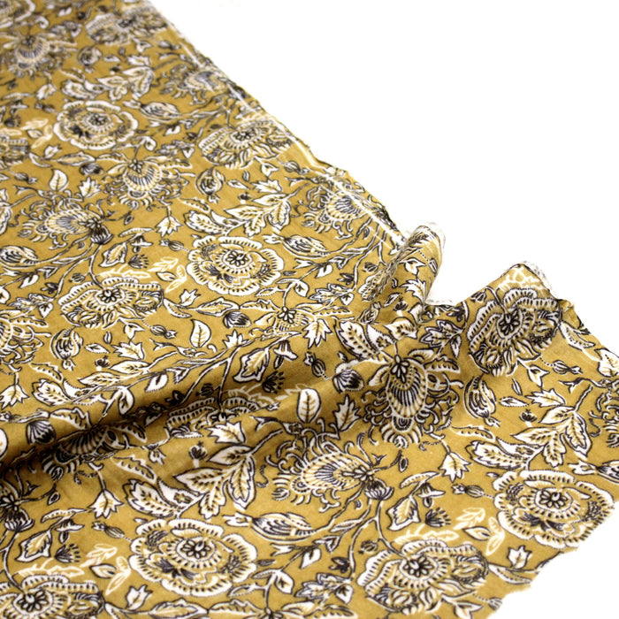 Tissu double gaze imprimée motif indiennes KALAMKARI fond jaune - OEKO-TEX