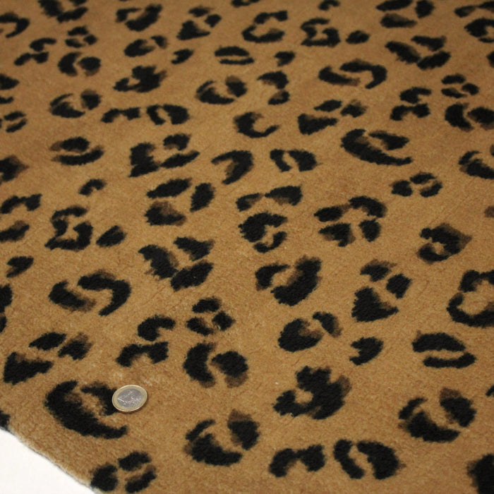 Tissu sherpa mouton motif LEOPARD ocre camel et noir - OEKO-TEX