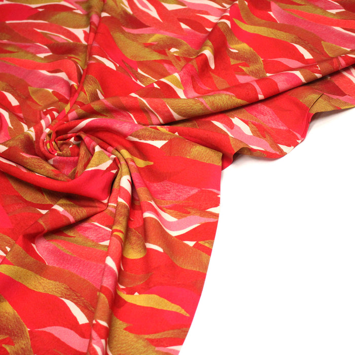 Tissu Viscose fluide KIYO, motif abstrait rose rouge et ocre - OEKO-TEX