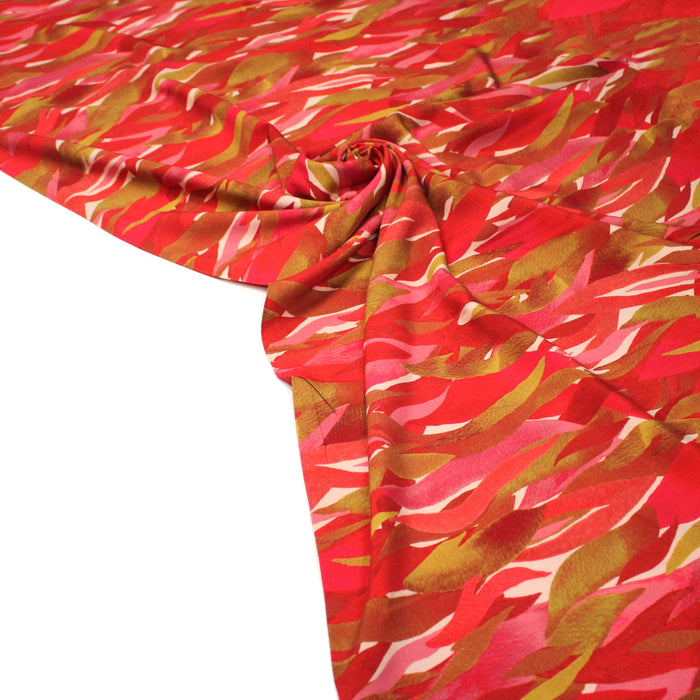 Tissu Viscose fluide KIYO, motif abstrait rose rouge et ocre - OEKO-TEX