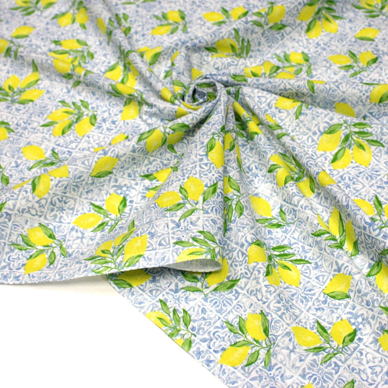 Tissu cotonnade Carreaux de faïence et citrons : tons verts ou bleus - COLLECTION SICILIA - OEKO - TEX STANDARD 100 - TissusPapi.com