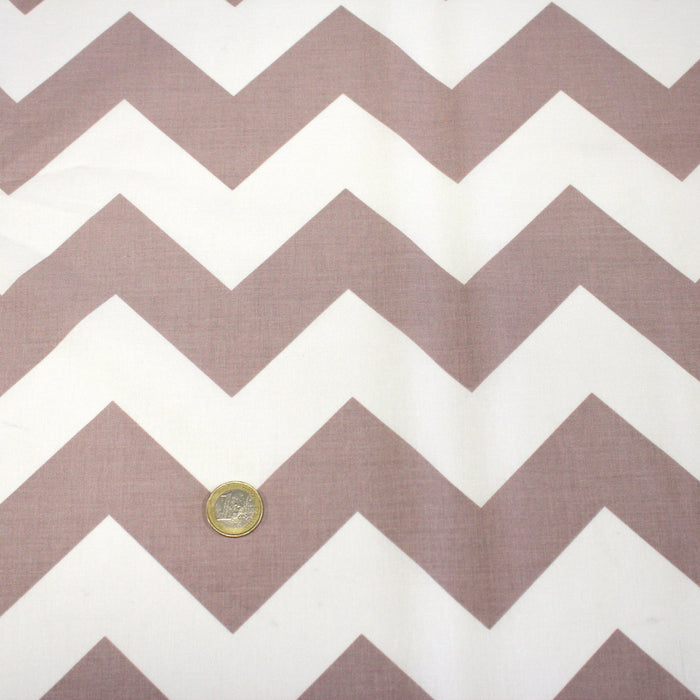 Tissu cotonnade, chevrons taupe clair et blancs