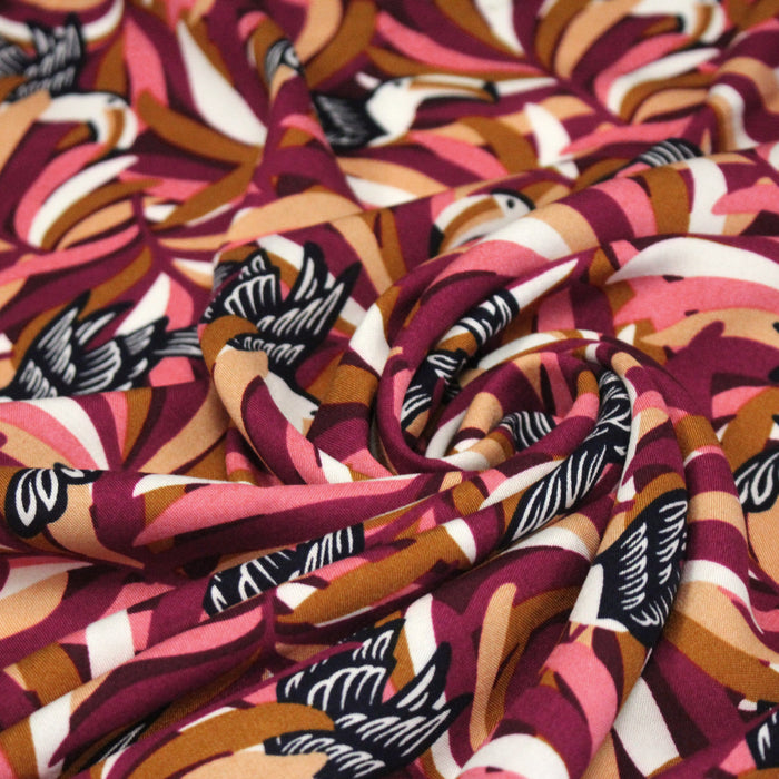 Tissu viscose fluide, motif floral & toucans : tons prune ou tons marine - OEKO-TEX STANDARD 100