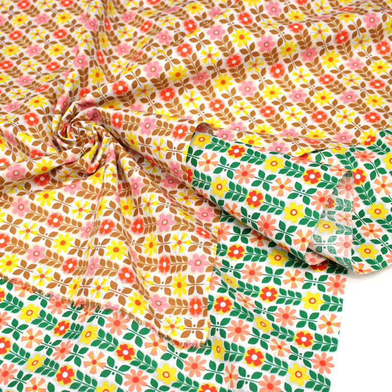 Tissu cotonnade SEVENTIES petites fleurs géométriques : rose/jaune/ocre ou vert/jaune/rose - OEKO-TEX STANDARD 100 - TissusPapi.com