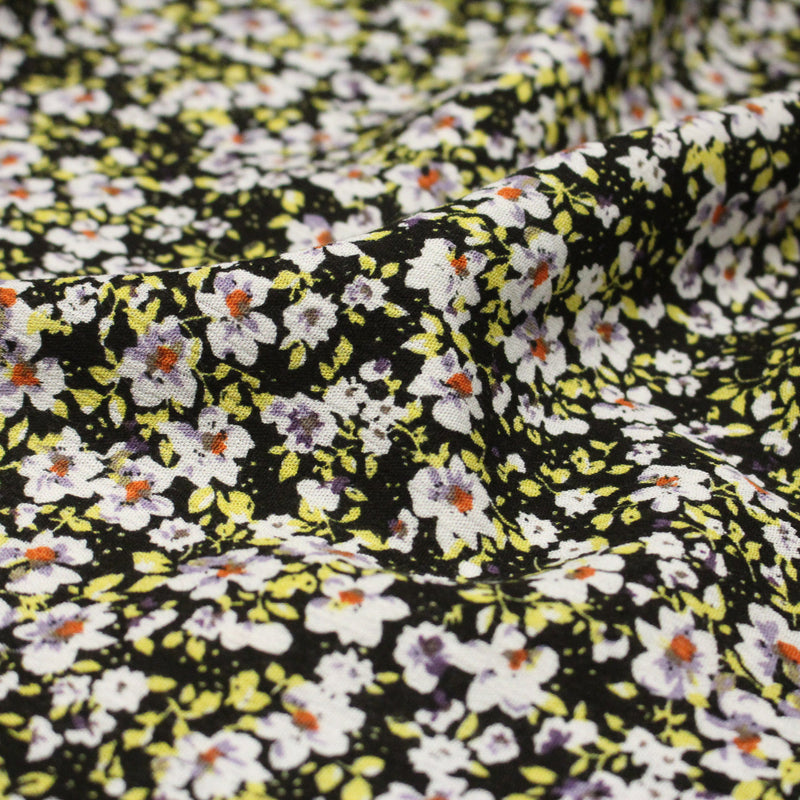 Tissu Viscose crêpe noir fleuri jaune blanc violet orange - TissusPapi.com