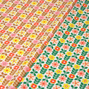 Tissu cotonnade SEVENTIES petites fleurs géométriques : rose/jaune/ocre ou vert/jaune/rose - OEKO-TEX STANDARD 100 - TissusPapi.com