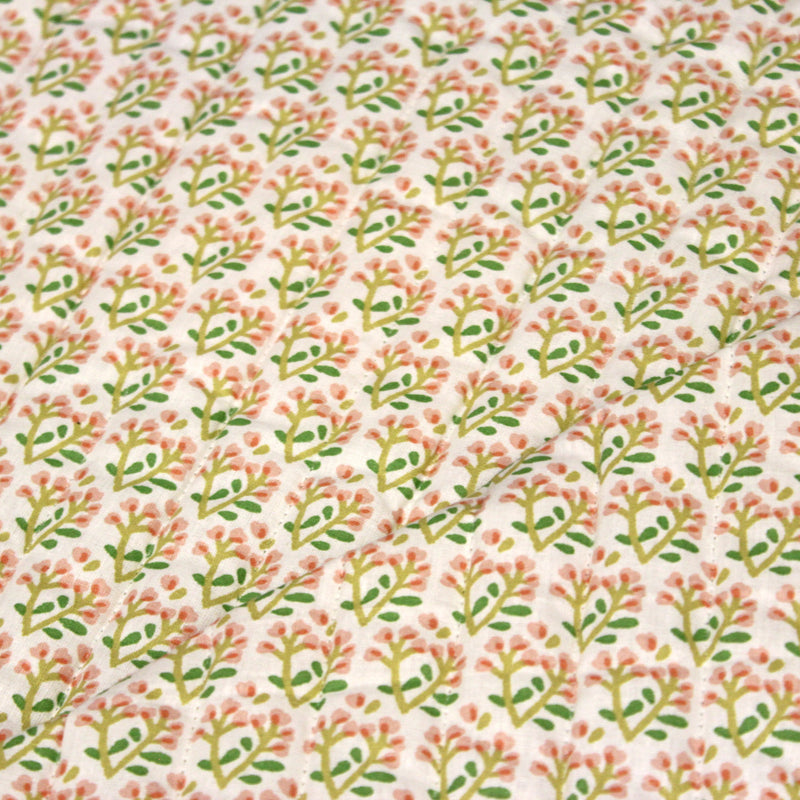 Tissu Matelassé coton au patchwork de motifs fleuris et verso fleuri écru - OEKO - TEX - TissusPapi.com