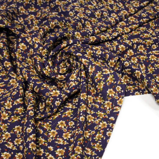 Tissu Viscose crêpe violet, fleuri ocre & écru et liserés lurex dorés - TissusPapi.com